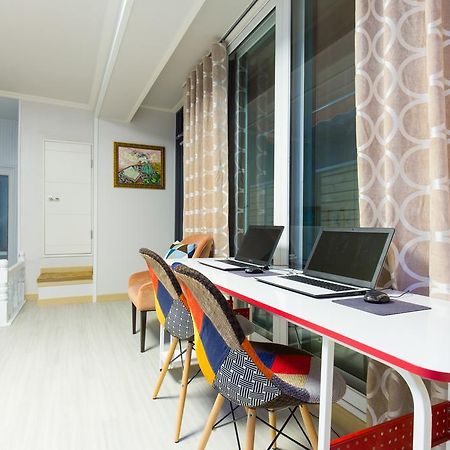 Oh Blue Guesthouse سيول المظهر الخارجي الصورة